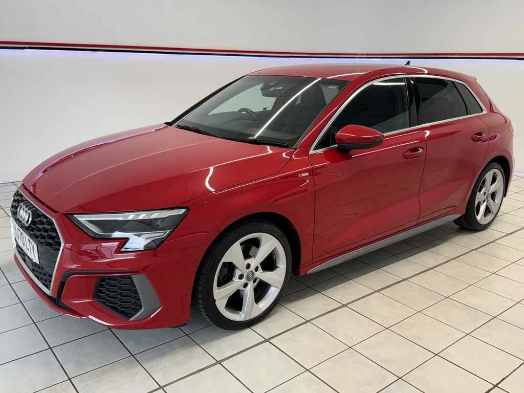 Audi A3 1.5 Tfsi 35 S Line Sportback HJ70LTY Red #3