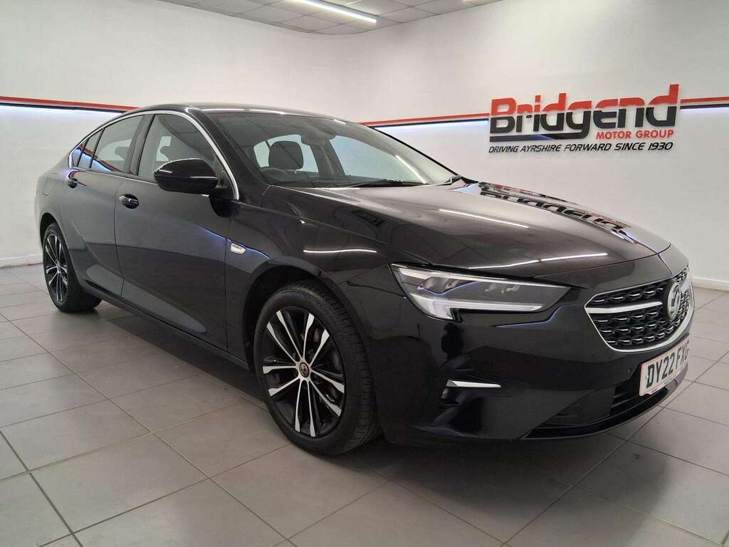 Vauxhall Insignia 1.5 Turbo D Se Edition Grand Sport Black #2