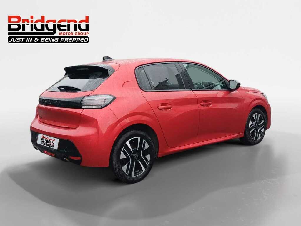 Peugeot 208 1.2 Puretech Allure Hatchback Red