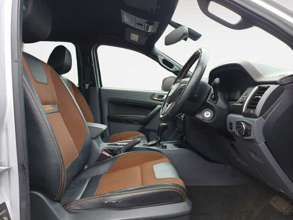 Ford Ranger 3.2 Tdci Wildtrak Pickup Double Cab Aut NGZ2302 Silver #5