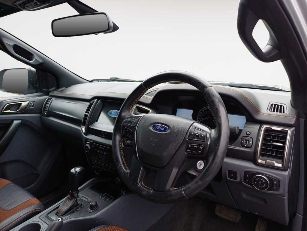 Ford Ranger 3.2 Tdci Wildtrak Pickup Double Cab Aut NGZ2302 Silver #4