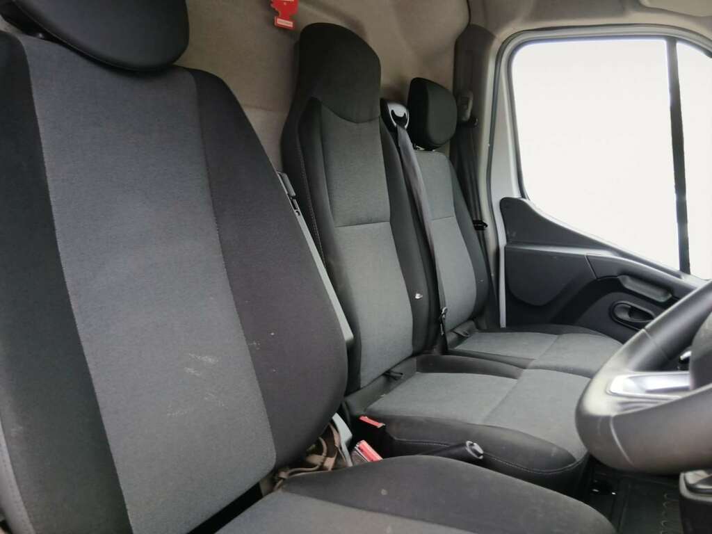 Renault Master 2.3 Dci 35 Business Panel Van F White #4