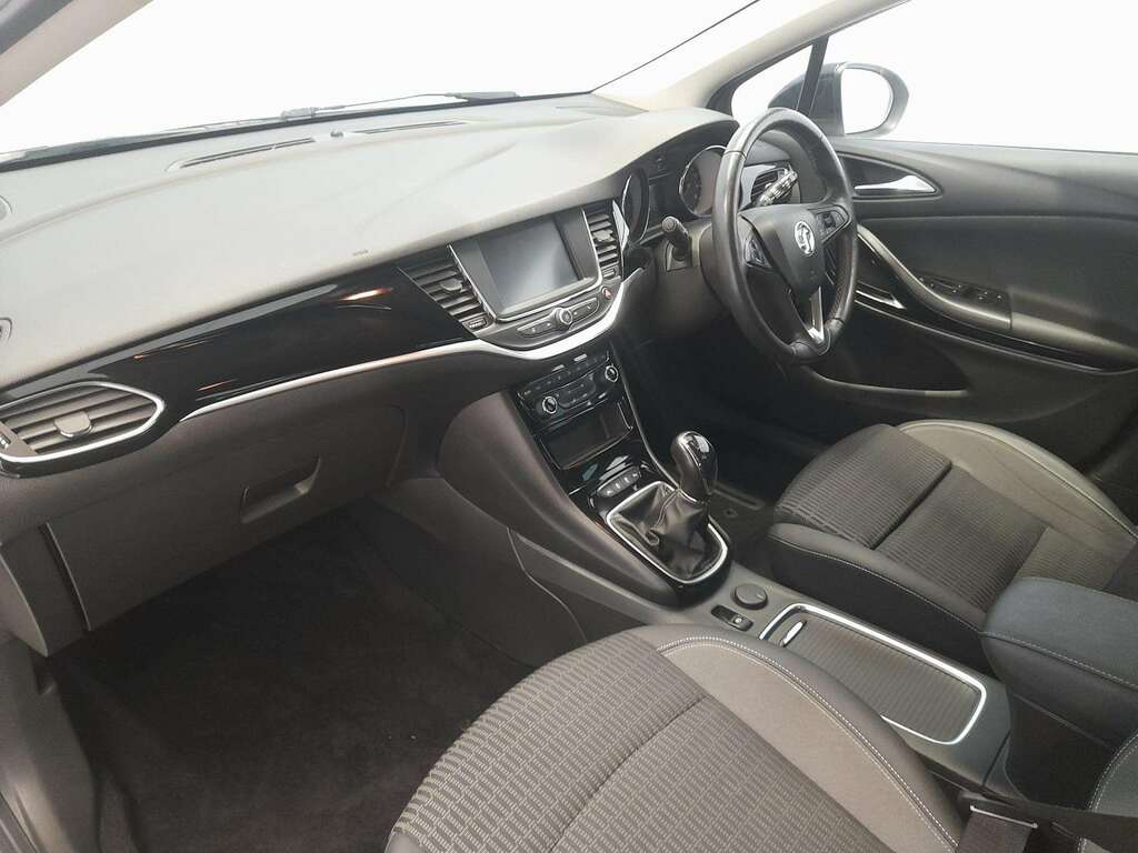 Vauxhall Astra Black #14