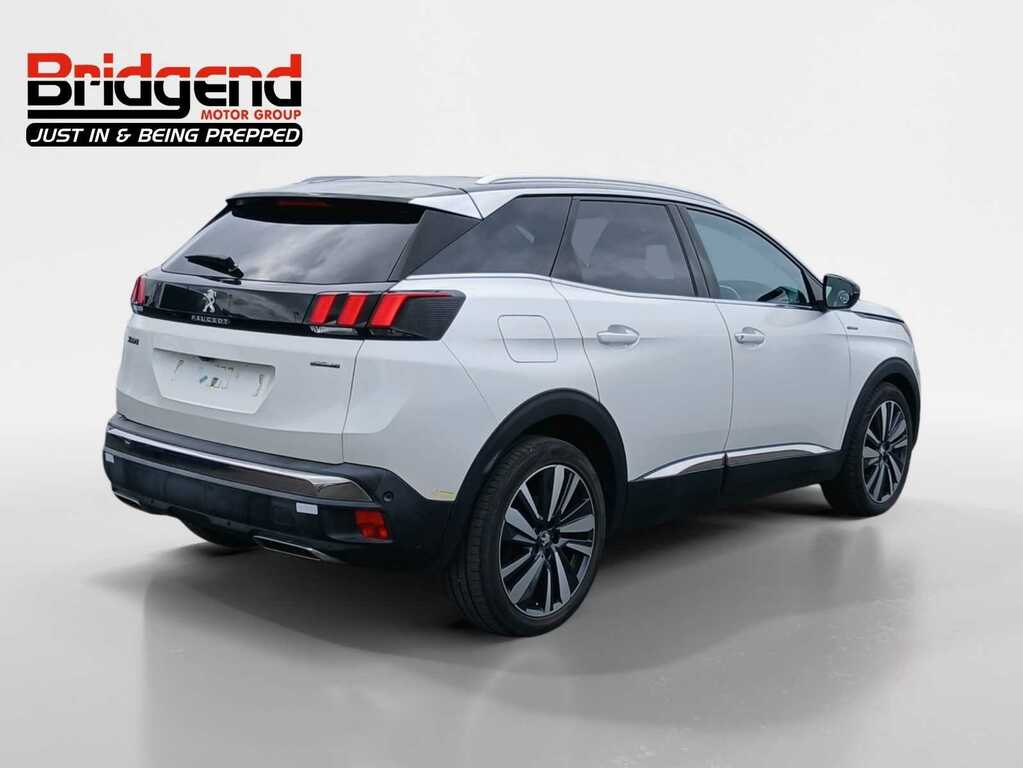 Peugeot 3008 1.5 Bluehdi Gt Line Premium Suv White #3
