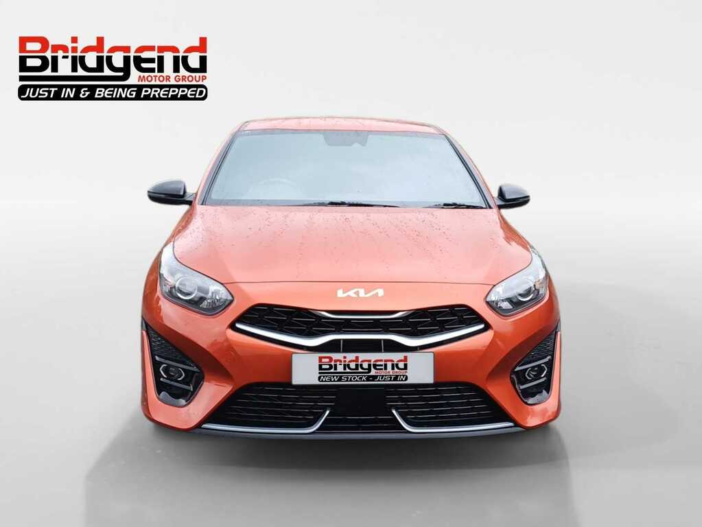 Kia Ceed 1.5 T-gdi Gt-line Hatchback Orange