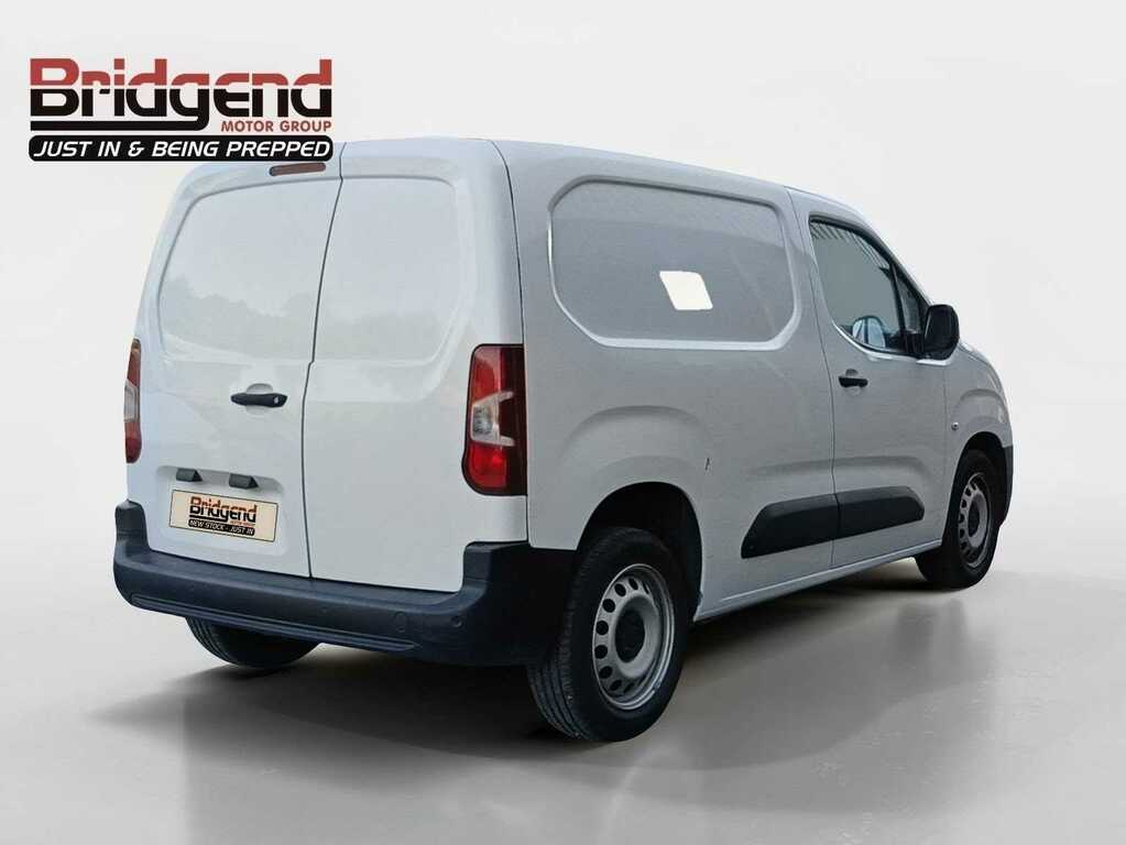 Vauxhall Combo 1.5 Turbo D 2300 Prime Panel Van L1 H1 Euro 6 White #3