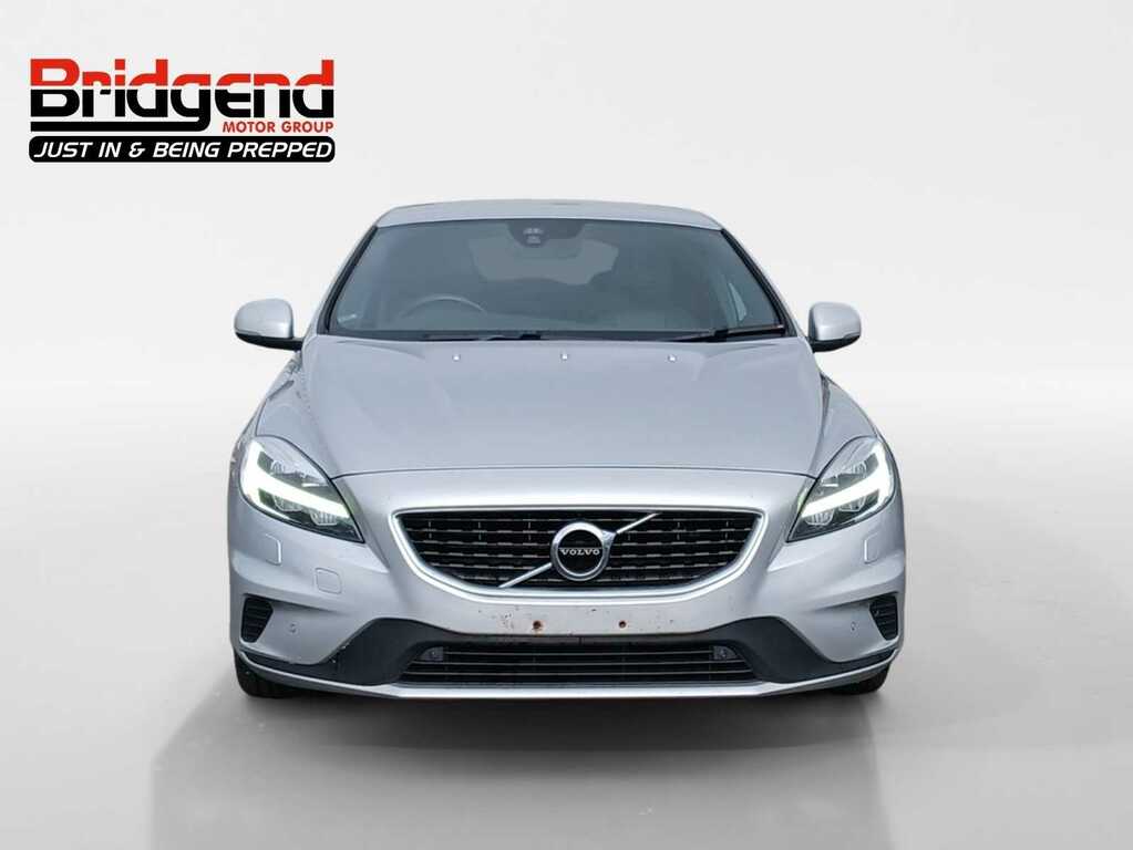 Volvo V40 2.0 D3 R-design Edition Hatchback Silver