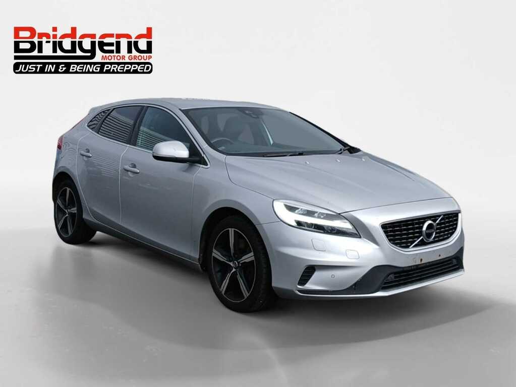 Volvo V40 2.0 D3 R-design Edition Hatchback Silver #2