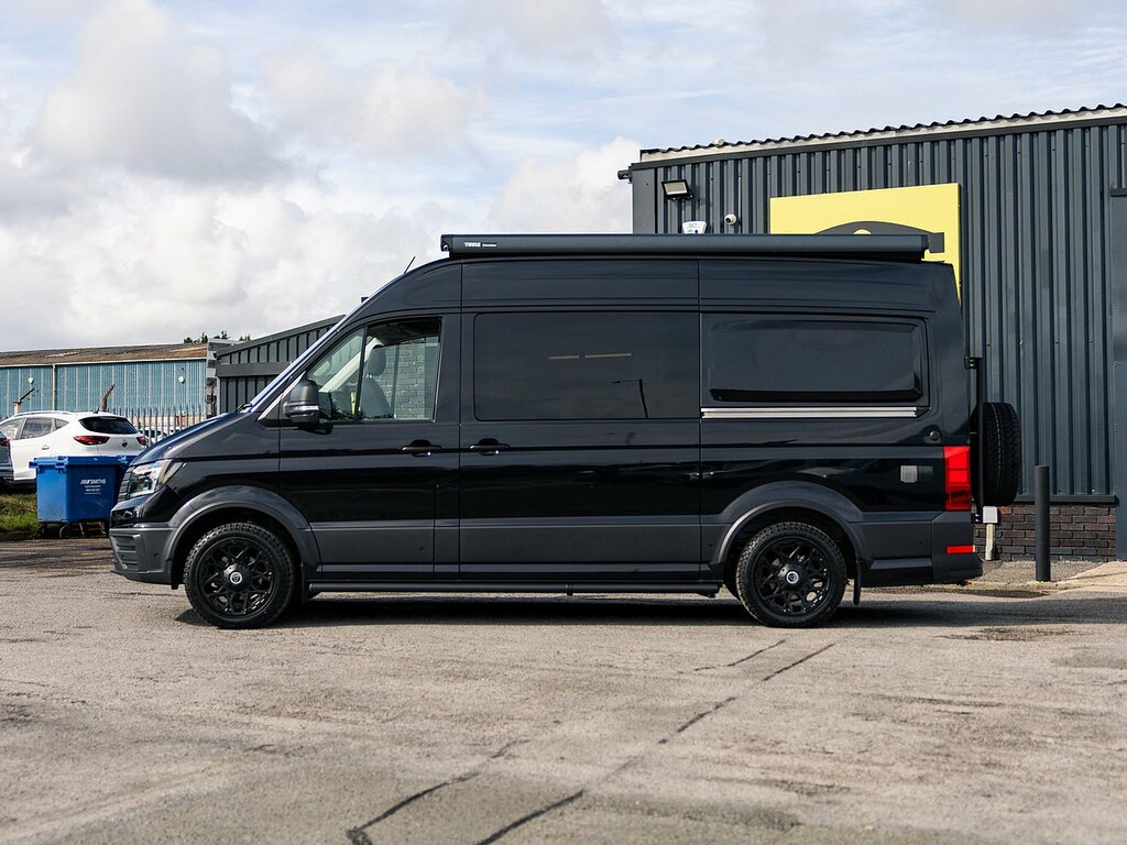 Volkswagen Crafter Cr35 2.0 Tdi 140 Bhp Mwb Trendline 4 Berth Camperv Black #6