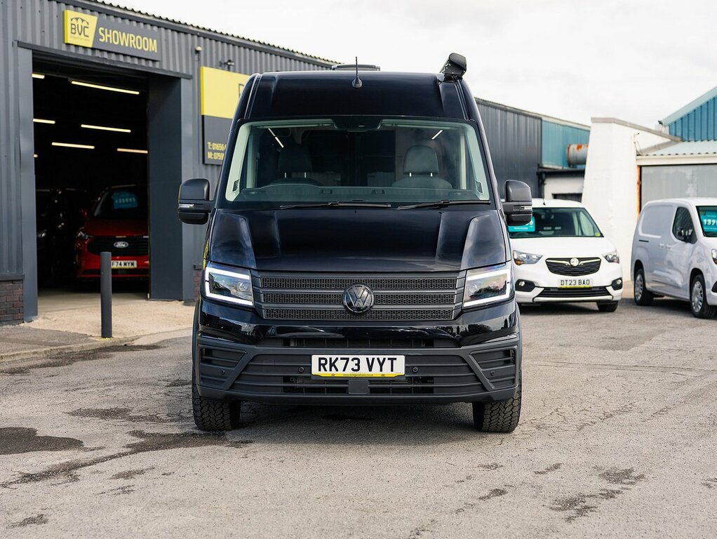 Volkswagen Crafter Cr35 2.0 Tdi 140 Bhp Mwb Trendline 4 Berth Camperv Black #2