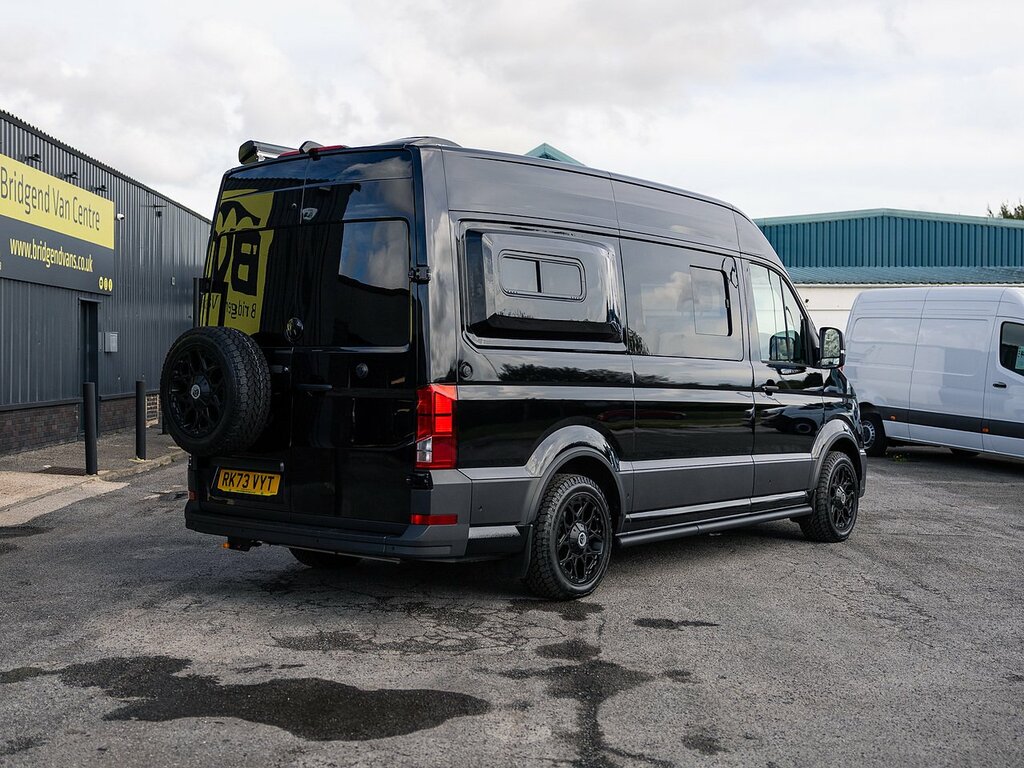 Volkswagen Crafter Cr35 2.0 Tdi 140 Bhp Mwb Trendline 4 Berth Camperv Black #5