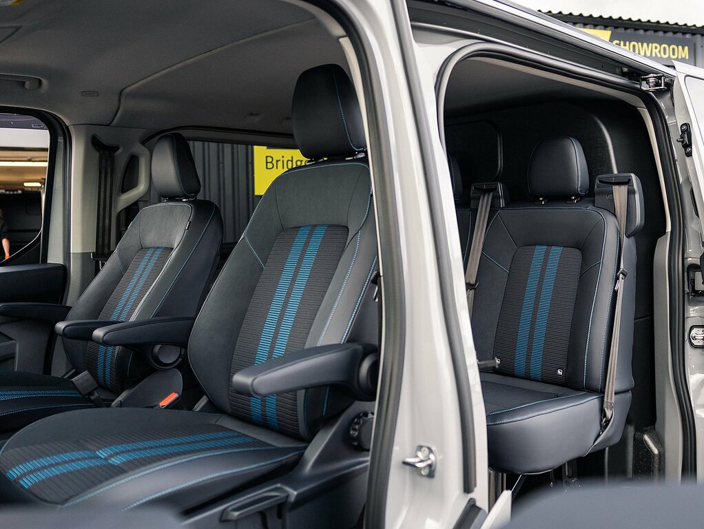 Ford Transit Custom 320 Ecoblue Sport Crew Van Double Cab A NA75VNM Grey #2