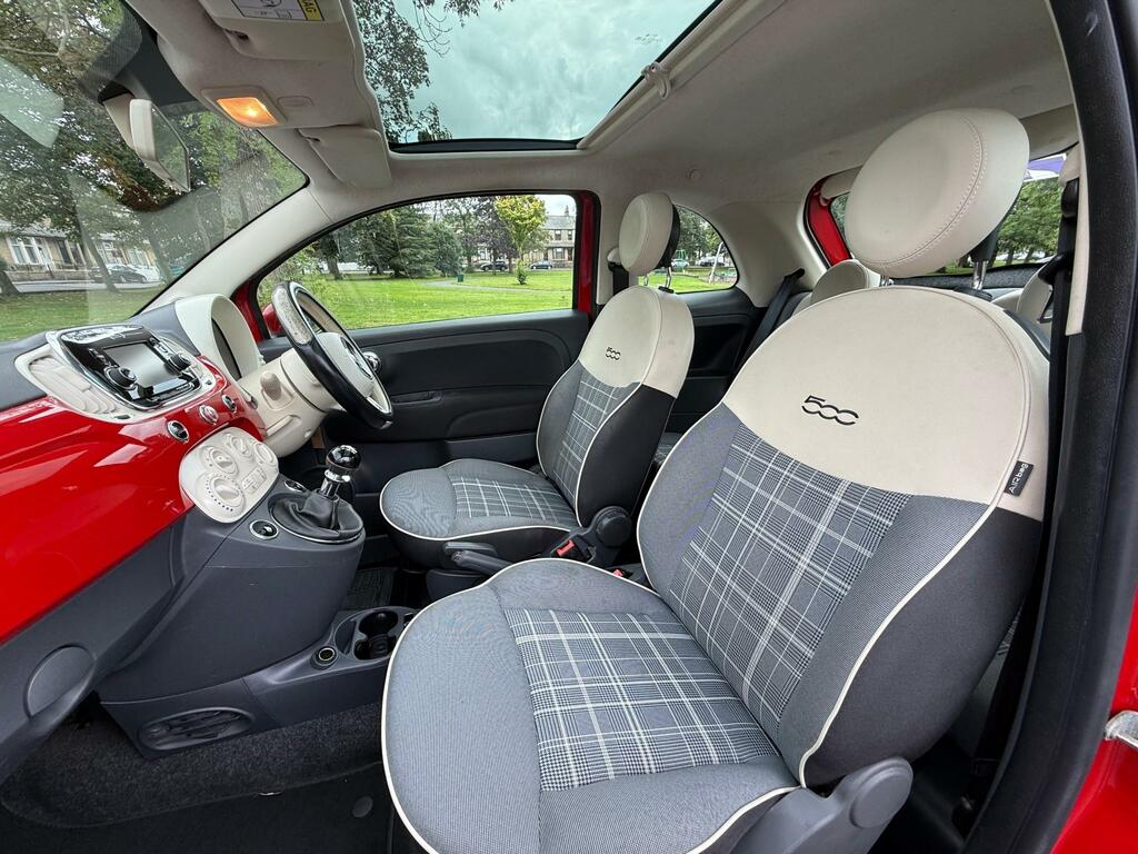 Fiat 500 Lounge Red #6