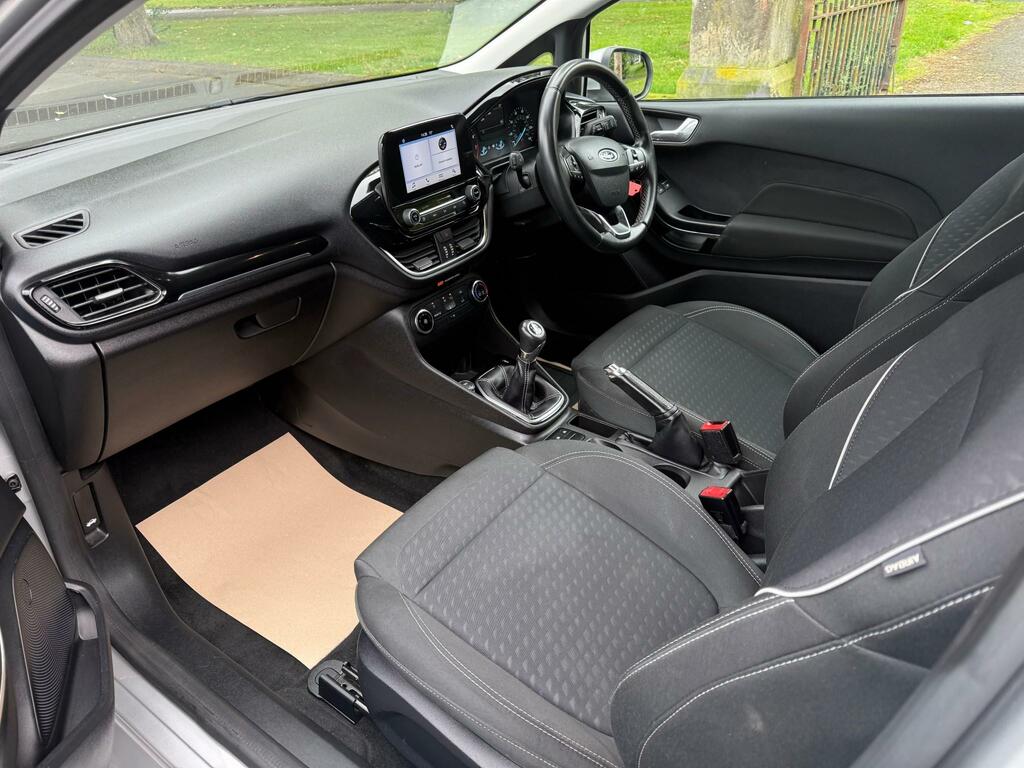 Ford Fiesta Zetec SM18KXJ Silver #4