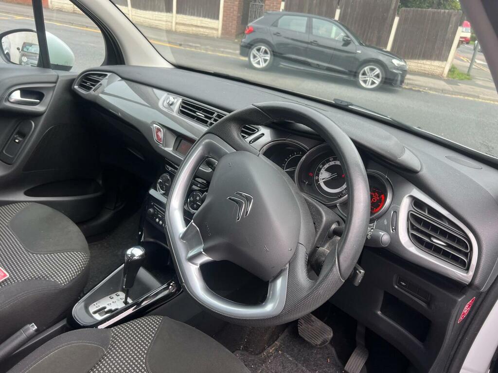 Citroen C3 1.6 Vti Exclusive Euro 5 White #3