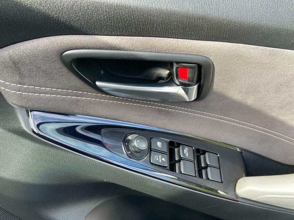 Mazda 2 1.5 Skyactiv G Se-l Nav Red #19