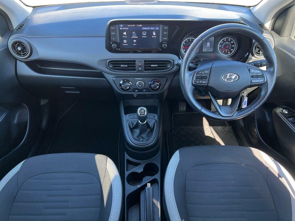 Hyundai I10 Hatchback  #10