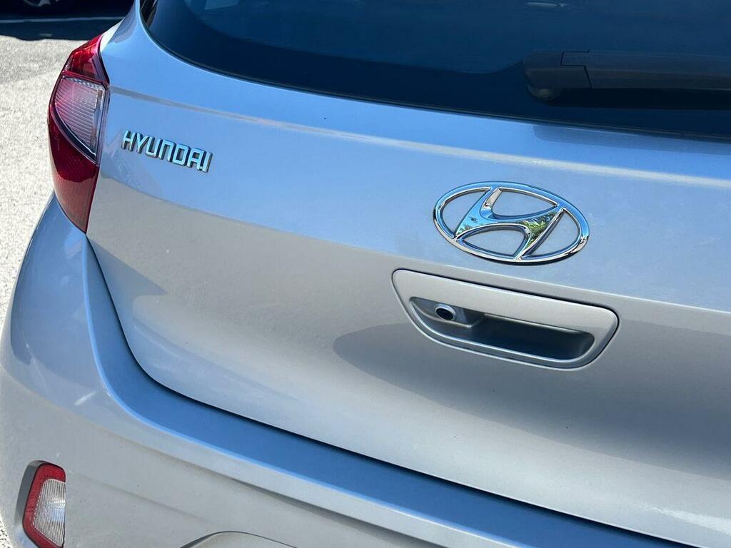 Hyundai I10 Hatchback  #33