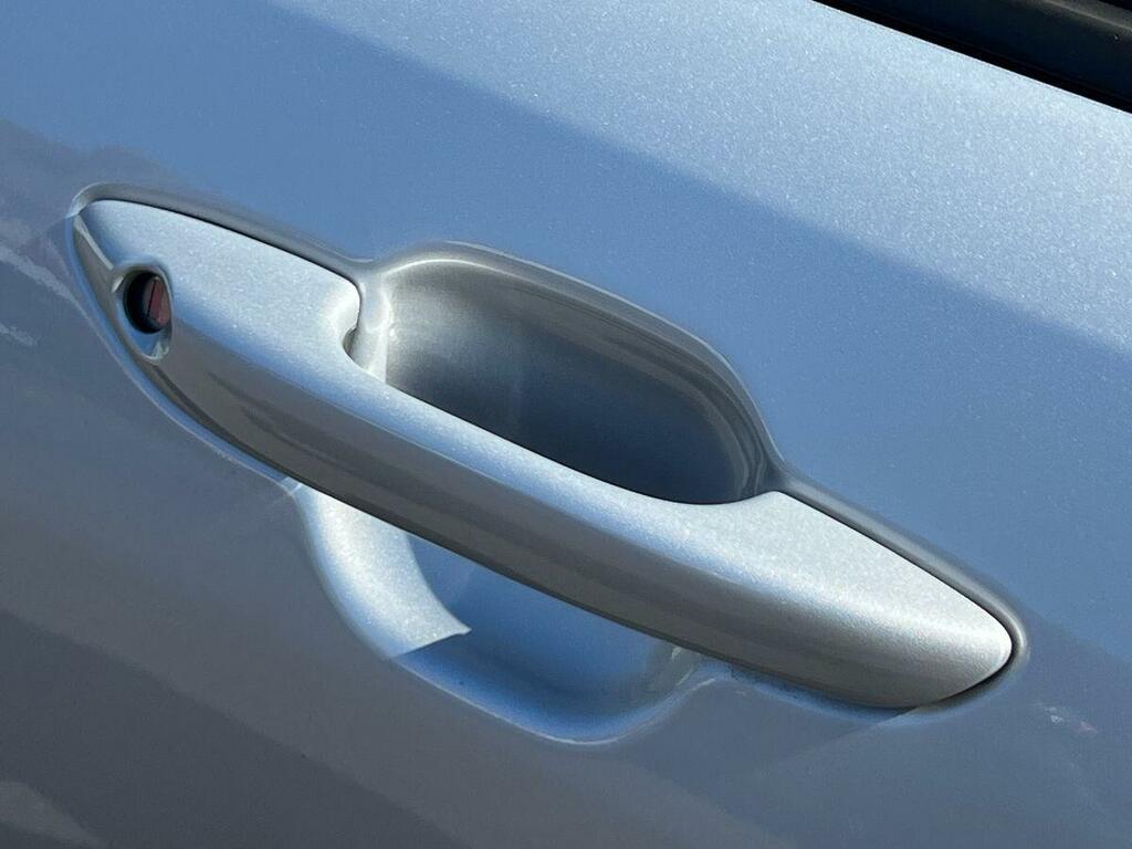 Hyundai I10 Hatchback  #30