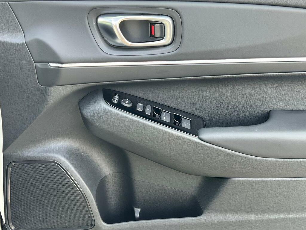 Honda Hr-V Elegance Red #21