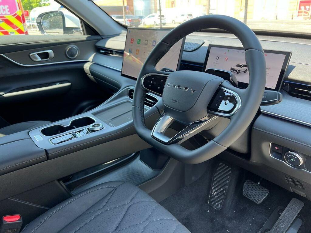 Chery Tiggo 8 1.5T Phev Summit Dht White #39