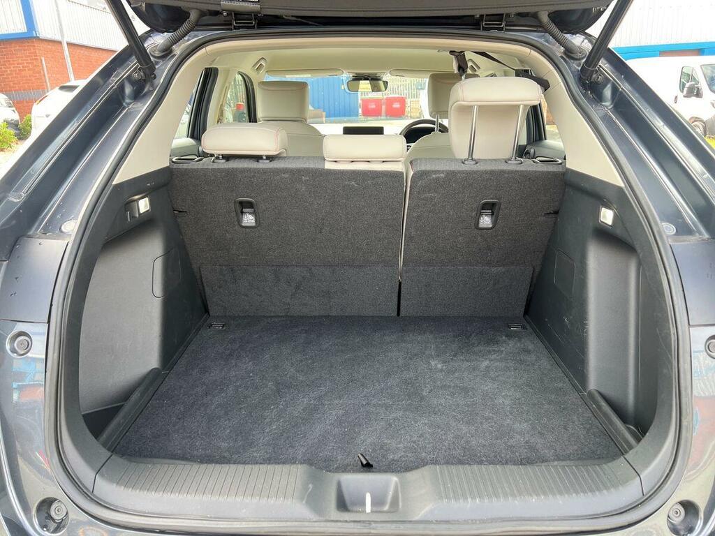 Honda Hr-V Advance White #31