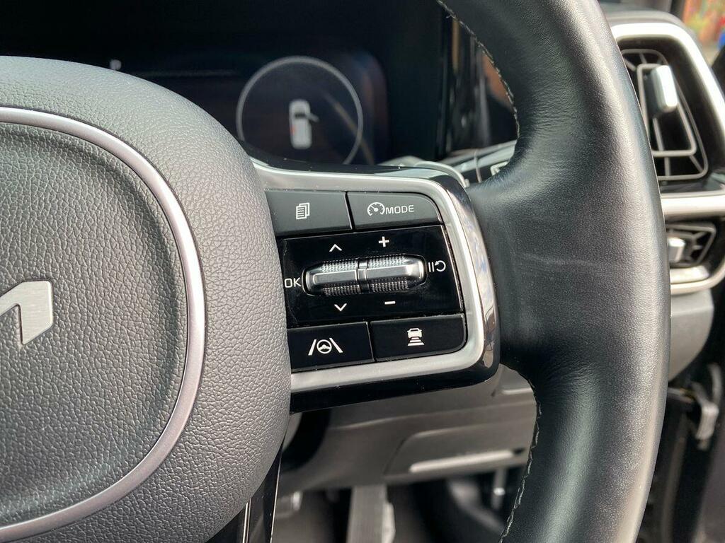 Kia Sorento 1.6L 3 Black #16