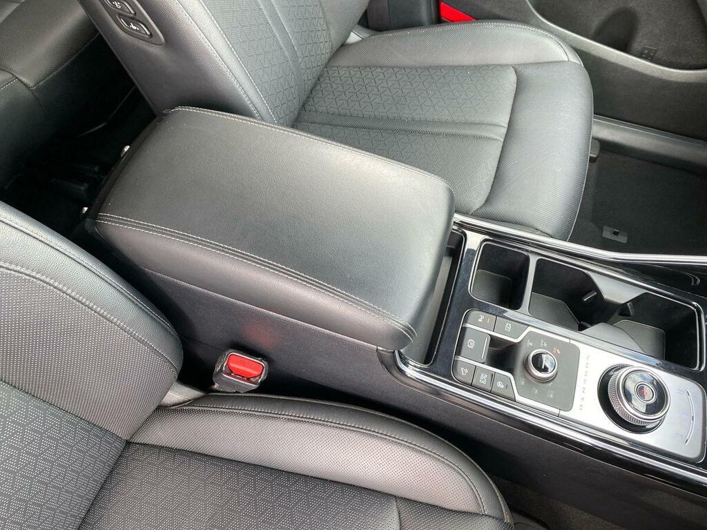 Kia Sorento 1.6L 3 Black #12