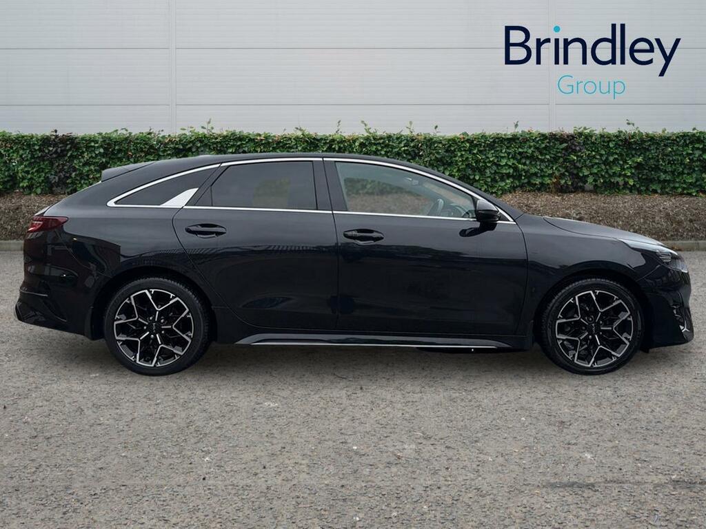 Kia Proceed 1.5 T-gdi Gt-line Shooting Brake Black #6