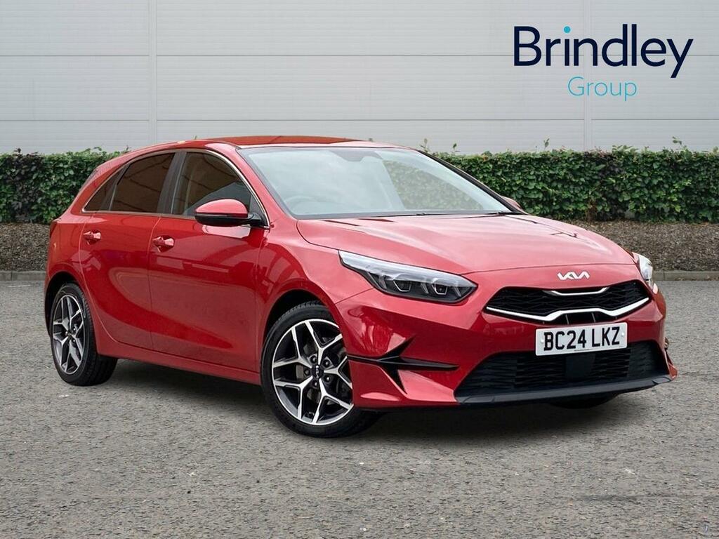 Kia Ceed 1.5 T-gdi 3 Hatchback Dct Euro 6 Ss Red