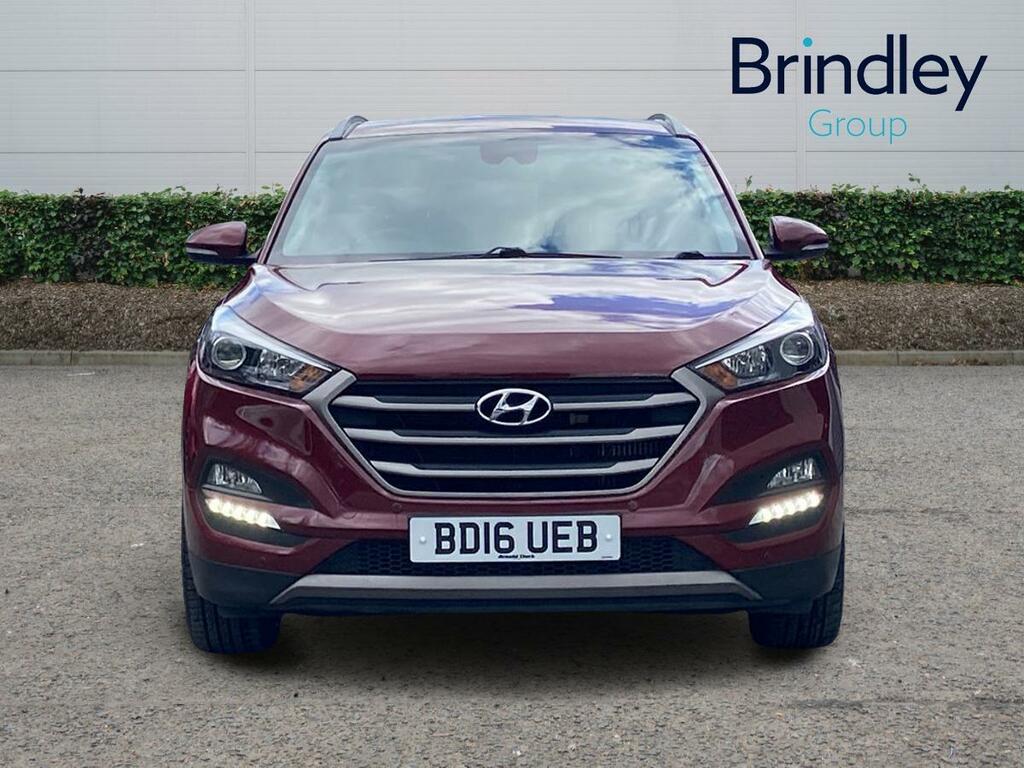 Hyundai Tucson Se Nav Red #7