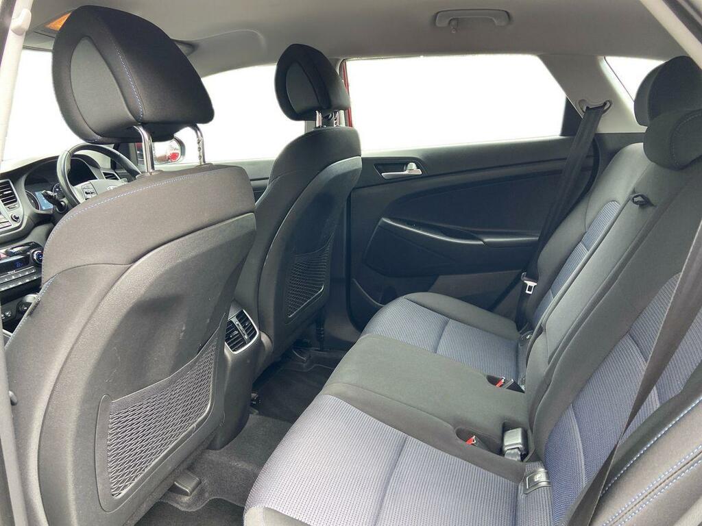 Hyundai Tucson Se Nav Red #11
