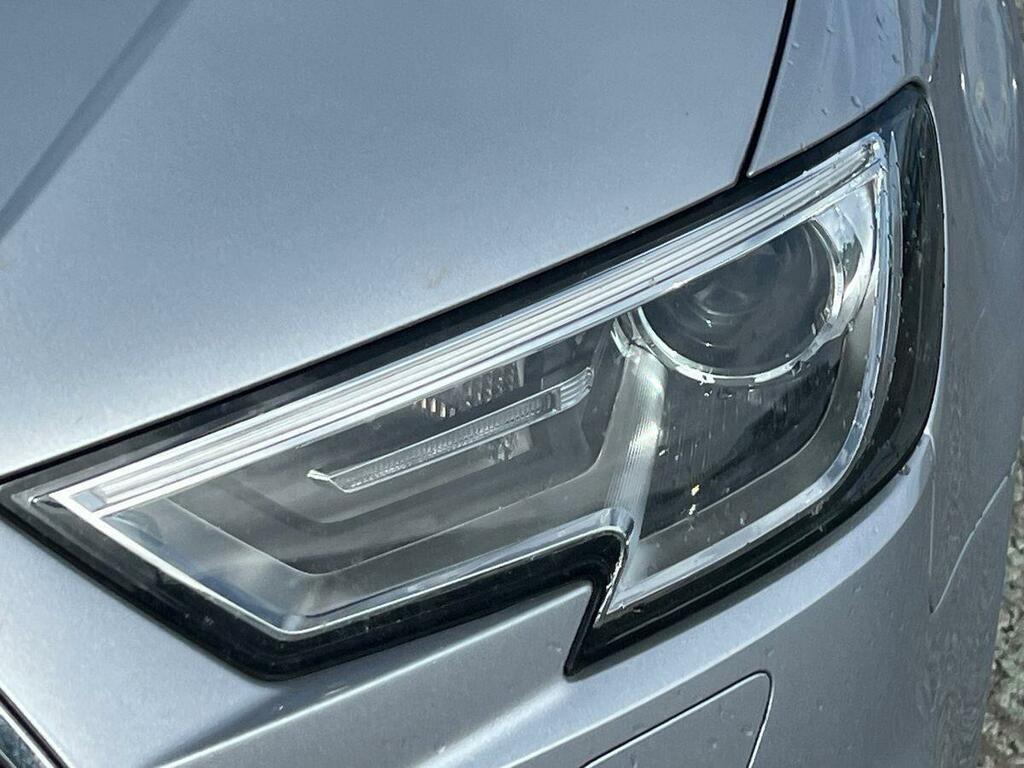 Audi A3 1.5 Tfsi 35 Technik Sportback Eu Grey #39