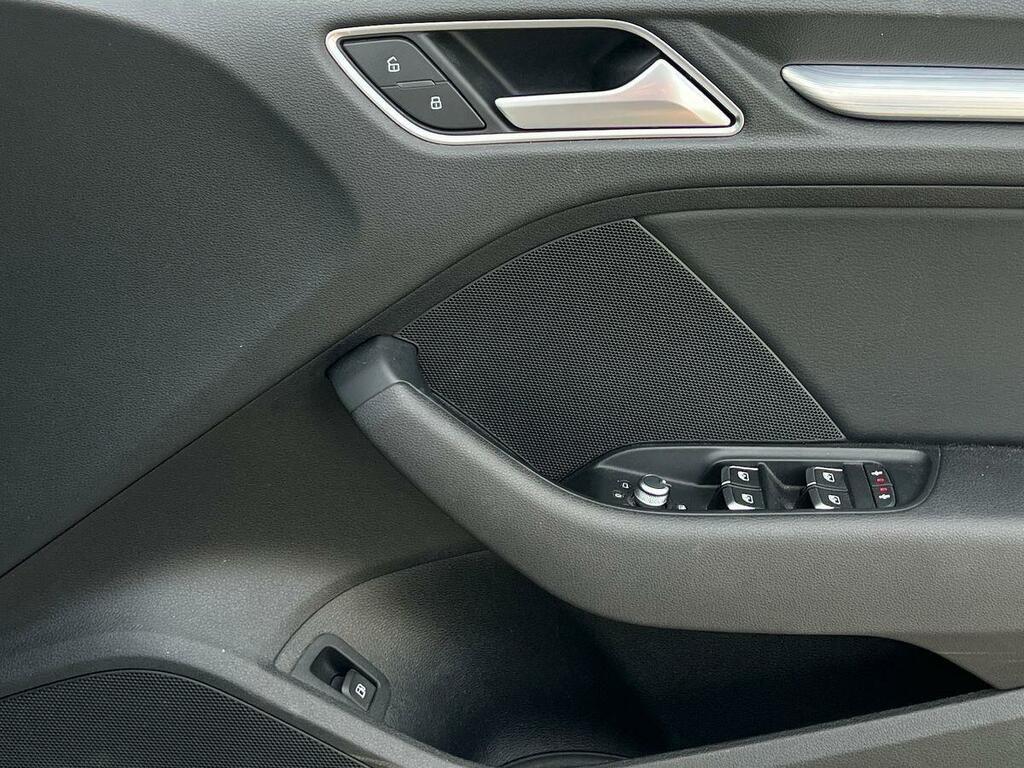 Audi A3 1.5 Tfsi 35 Technik Sportback Eu Grey #21
