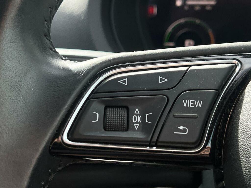 Audi A3 1.5 Tfsi 35 Technik Sportback Eu Grey #17
