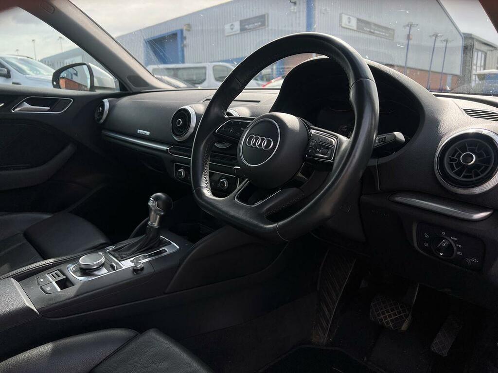Audi A3 1.5 Tfsi 35 Technik Sportback Eu Grey #11