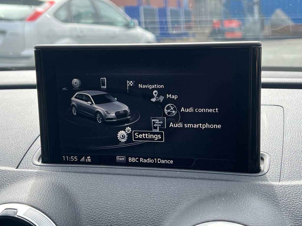 Audi A3 1.5 Tfsi 35 Technik Sportback Eu Grey #28