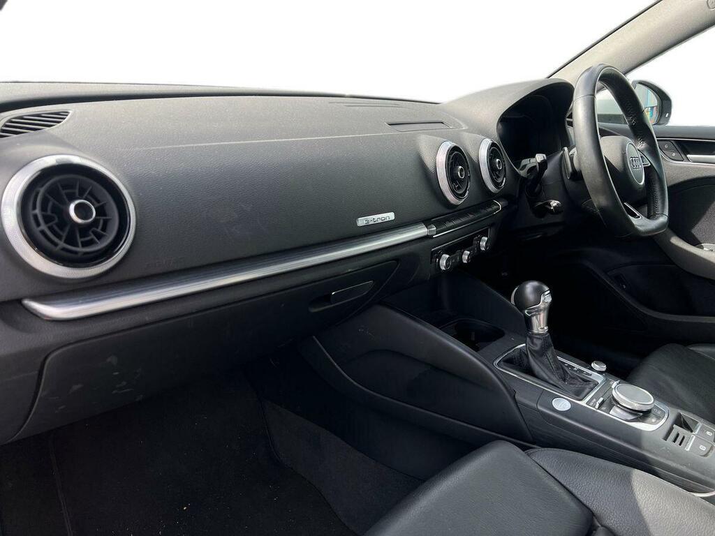Audi A3 1.5 Tfsi 35 Technik Sportback Eu Grey #9