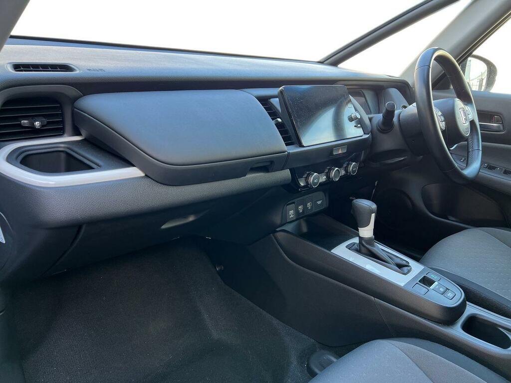 Honda Jazz Elegance I-mmd Cvt #2