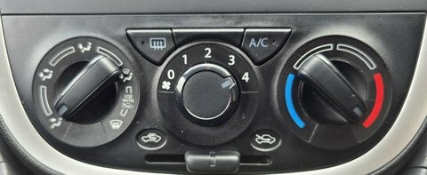Suzuki Celerio Hatchback 1.0 Dualjet Sz2 Euro 6 Ss 20186 Blue #19