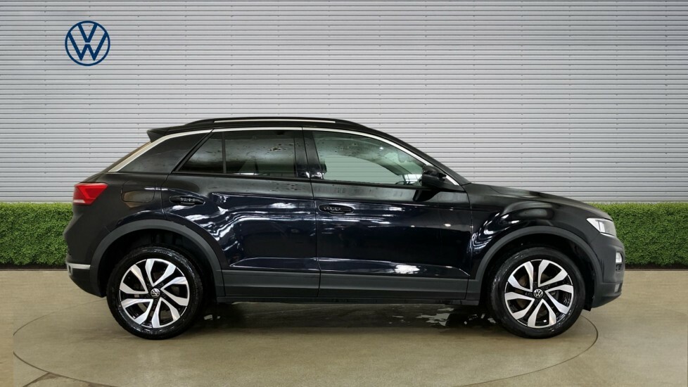 Volkswagen T-Roc Active LM71EBU Black #4