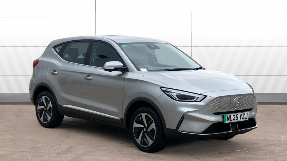 MG ZS Se Ev Silver