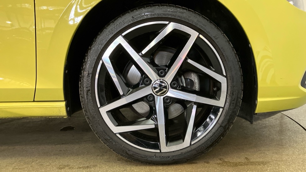 Volkswagen Golf Style Yellow #5