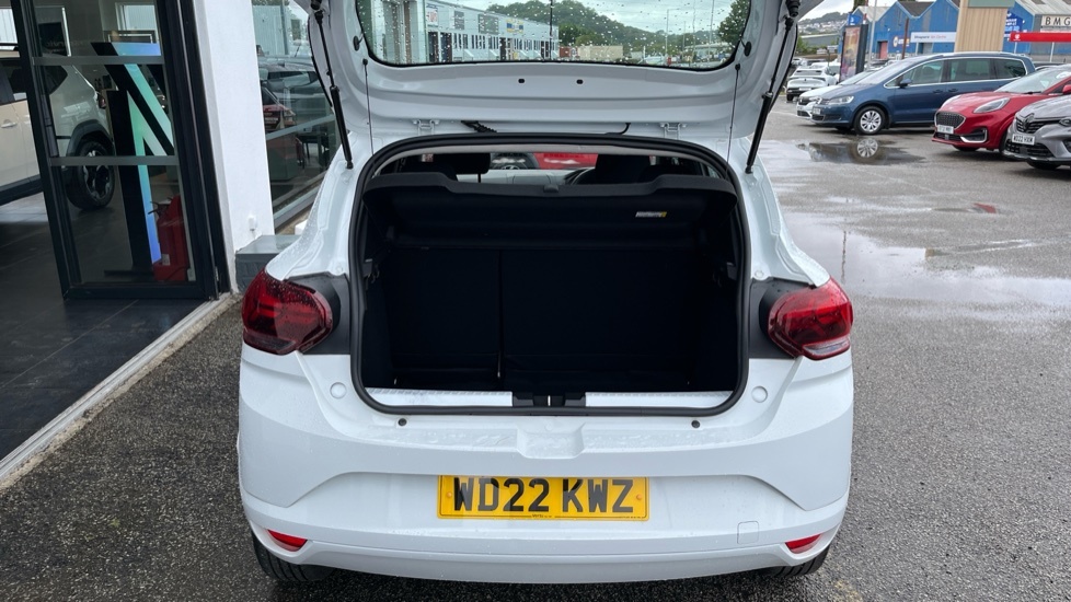 Dacia Sandero Essential White #4