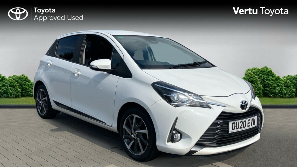 Toyota Yaris Y20 White