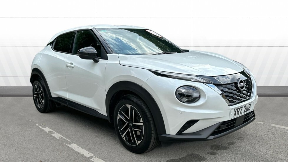 Nissan Juke N-connecta XRZ2118 White