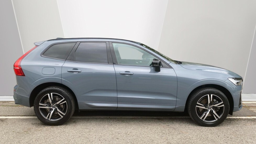 Volvo XC60 R Design NA22MHN Grey #3