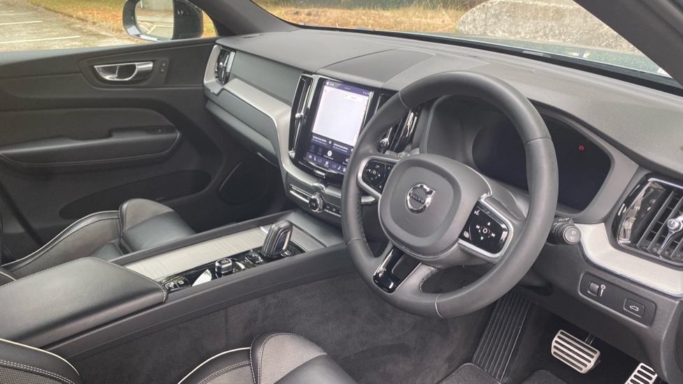 Volvo XC60 R Design NA22MHN Grey #4