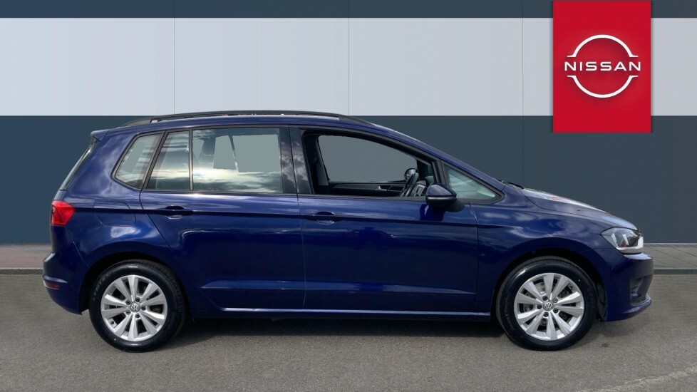 Volkswagen Golf SV Se Blue #5