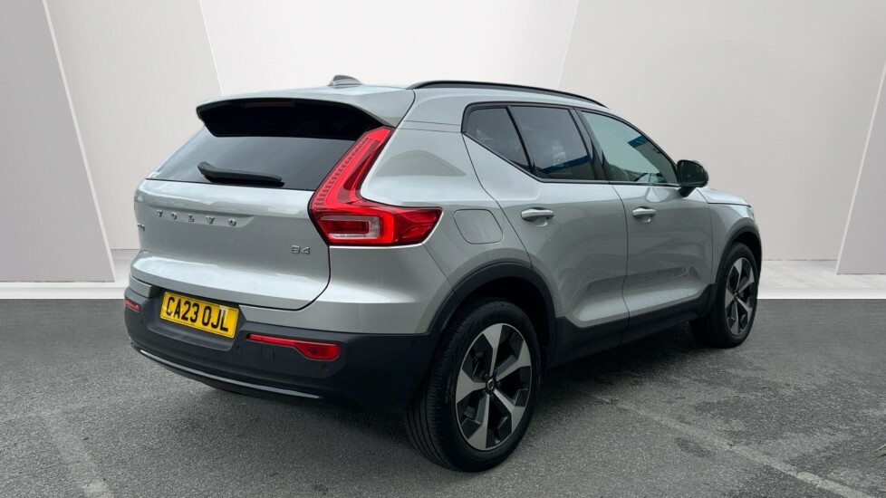 Volvo XC40 Ultimate Silver #2